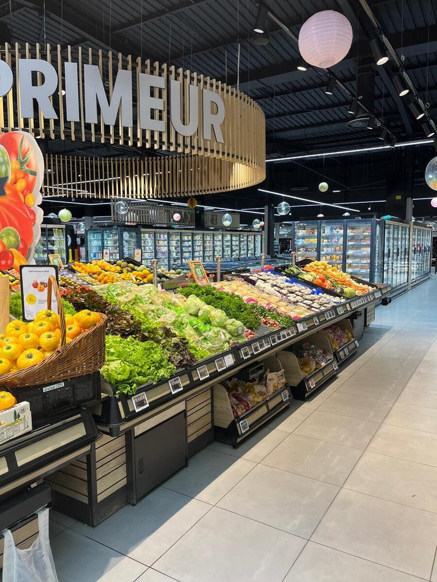 Iluminación general con led de temperatura especial para fruteria
